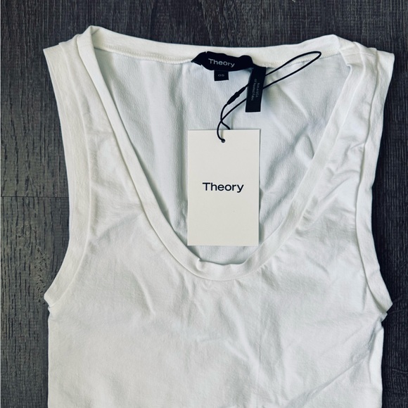 Theory Tops - THEORY**White Top** One Size $130 NWT